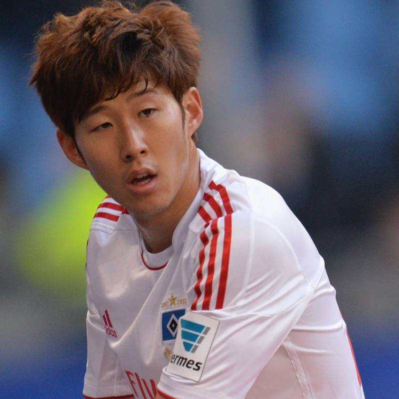 Son Heung Min sinh ra trong gia đình có truyền thống bóng đá